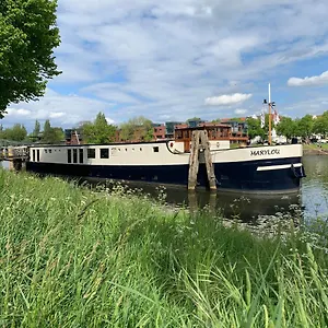Ms Marylou Bådhotel